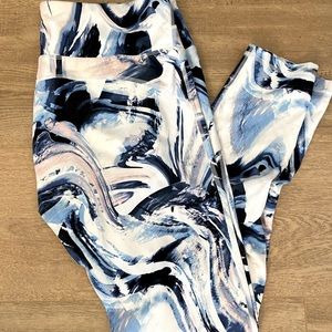 Fabletics White and Blue Leggings